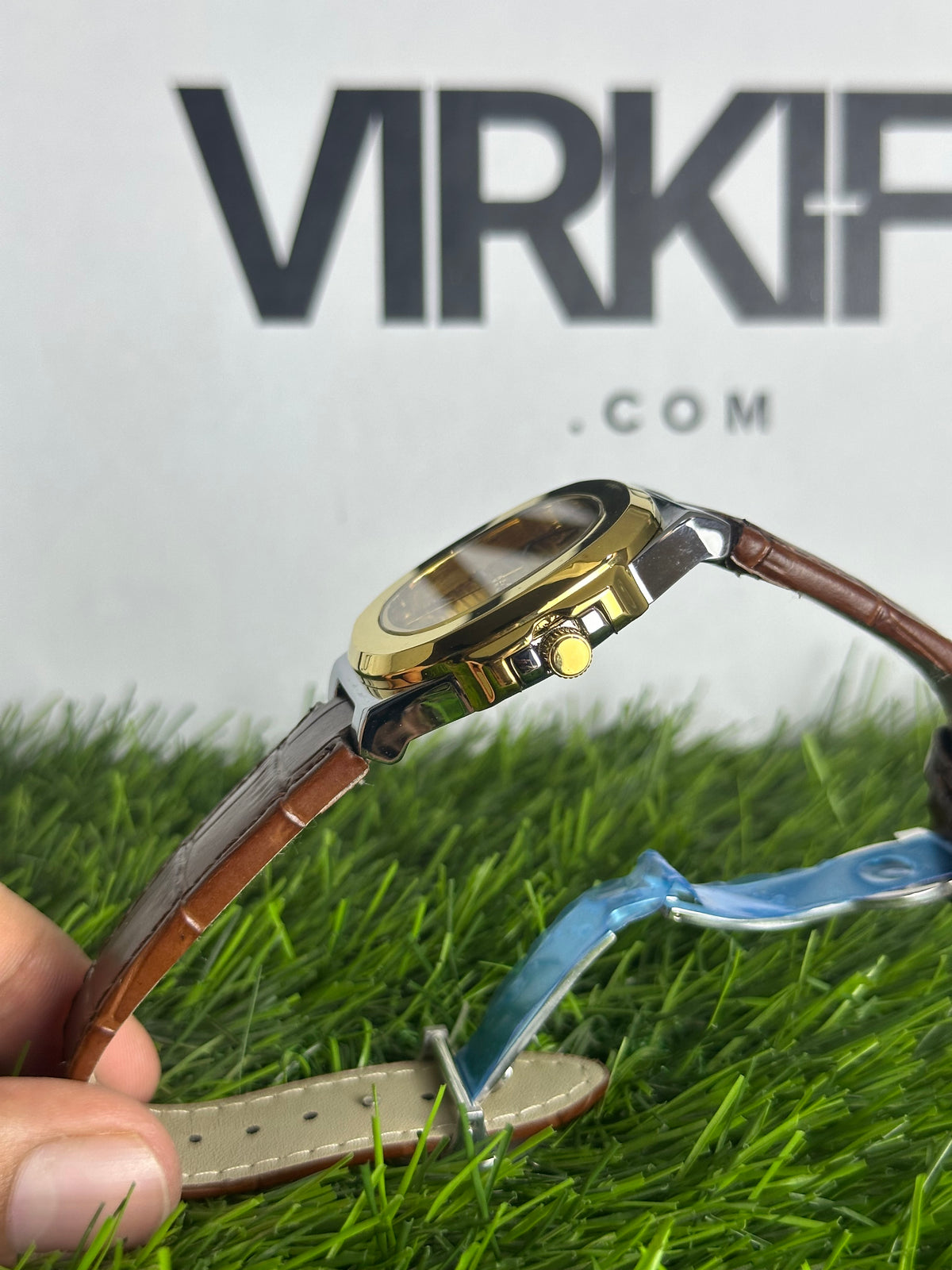 PP Old Money Watch | Calatrava Cross Lock Leather Strap